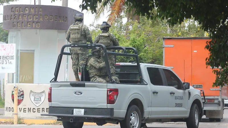 La-Seguridad-Cerca-De-La-Refinería